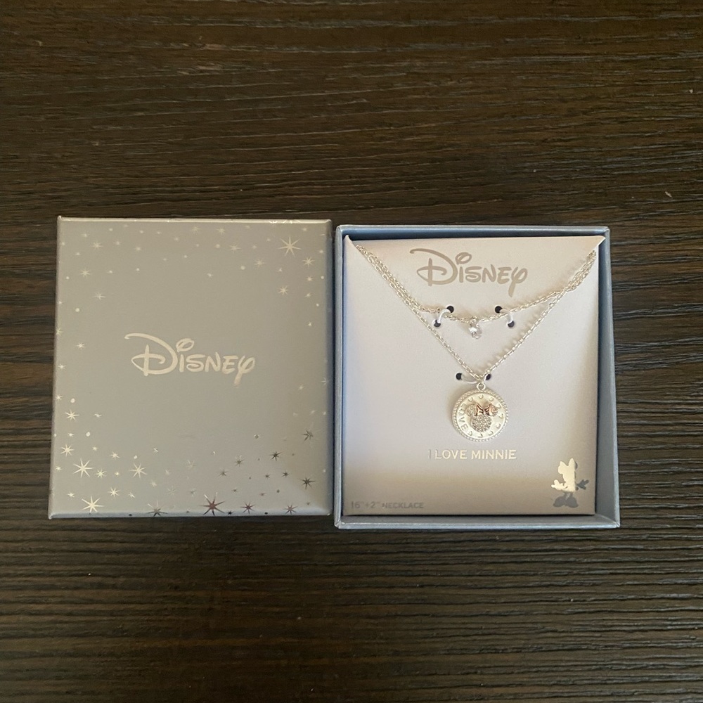 NEW Disney “Love Minnie” pendant double necklace